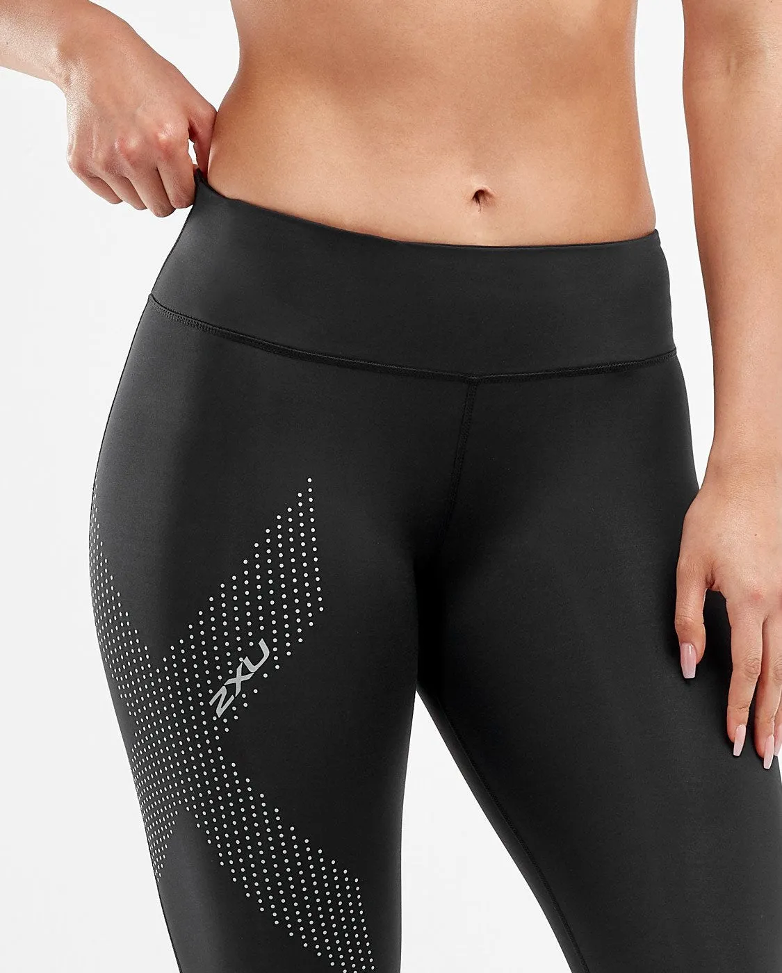 2XU Mid-rise Compression Tight