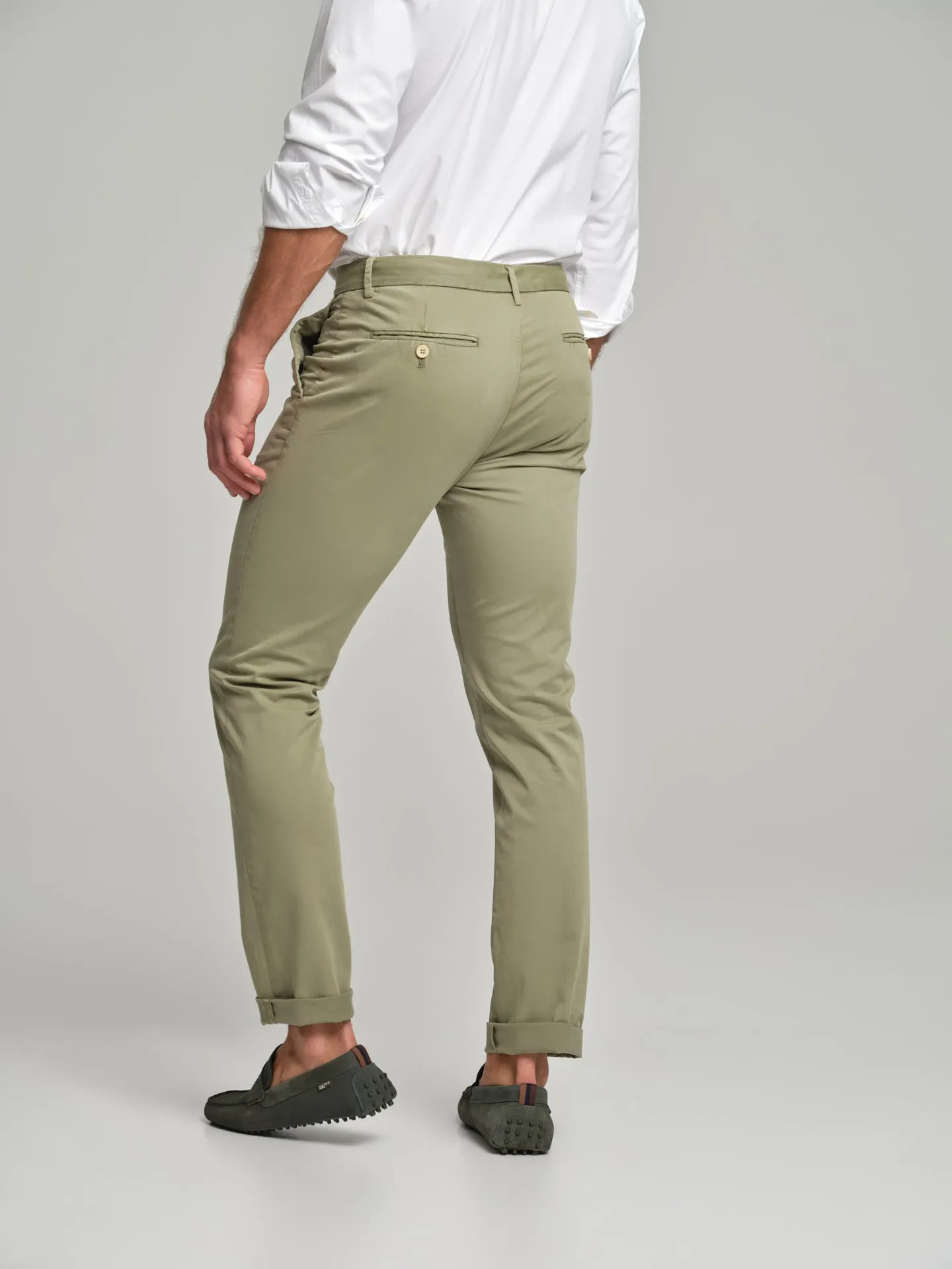 Basic regular fit chino trousers