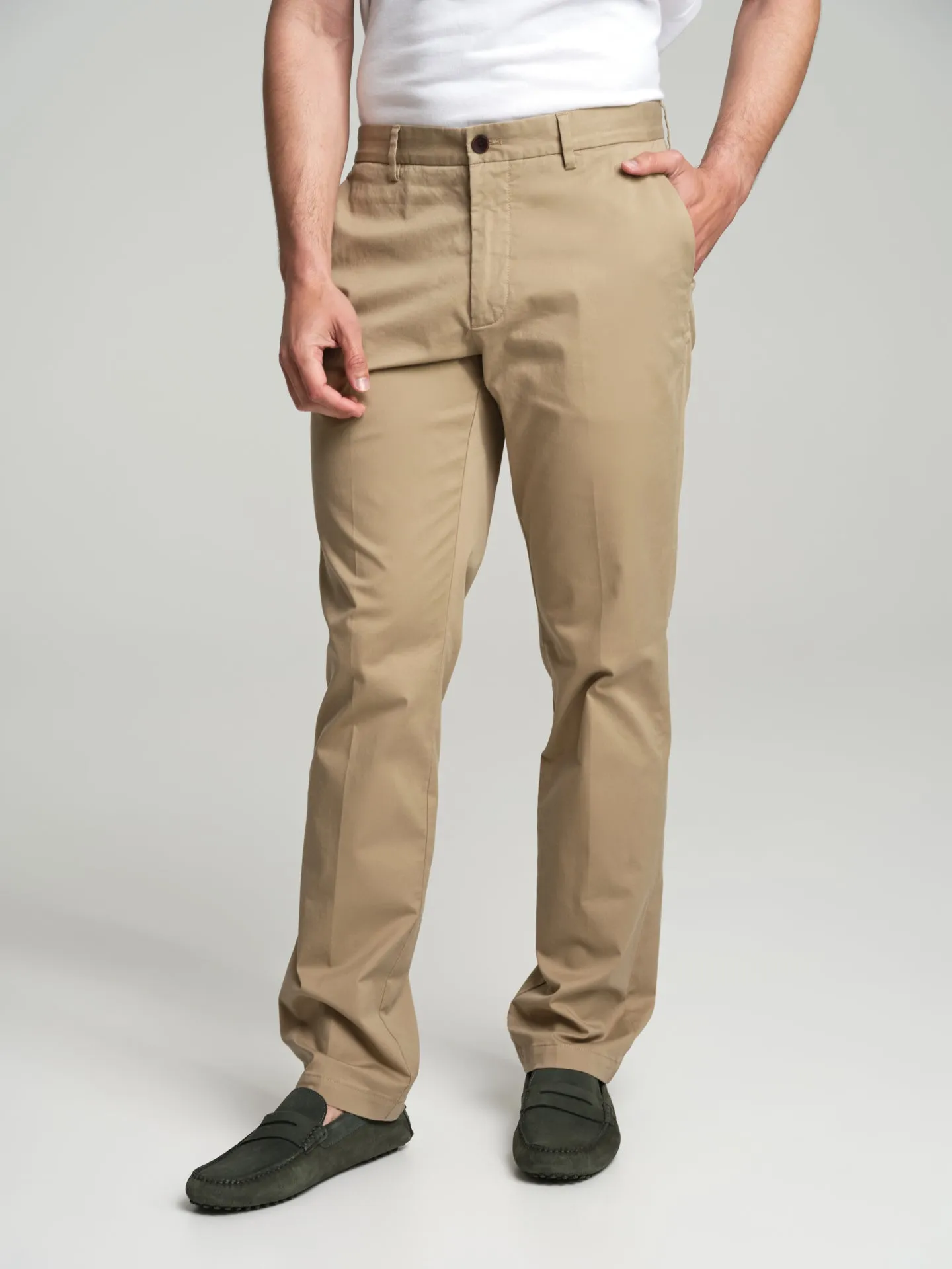 Basic regular fit chino trousers