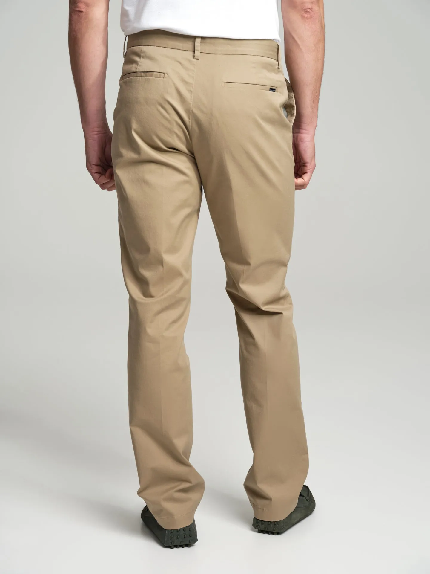 Basic regular fit chino trousers