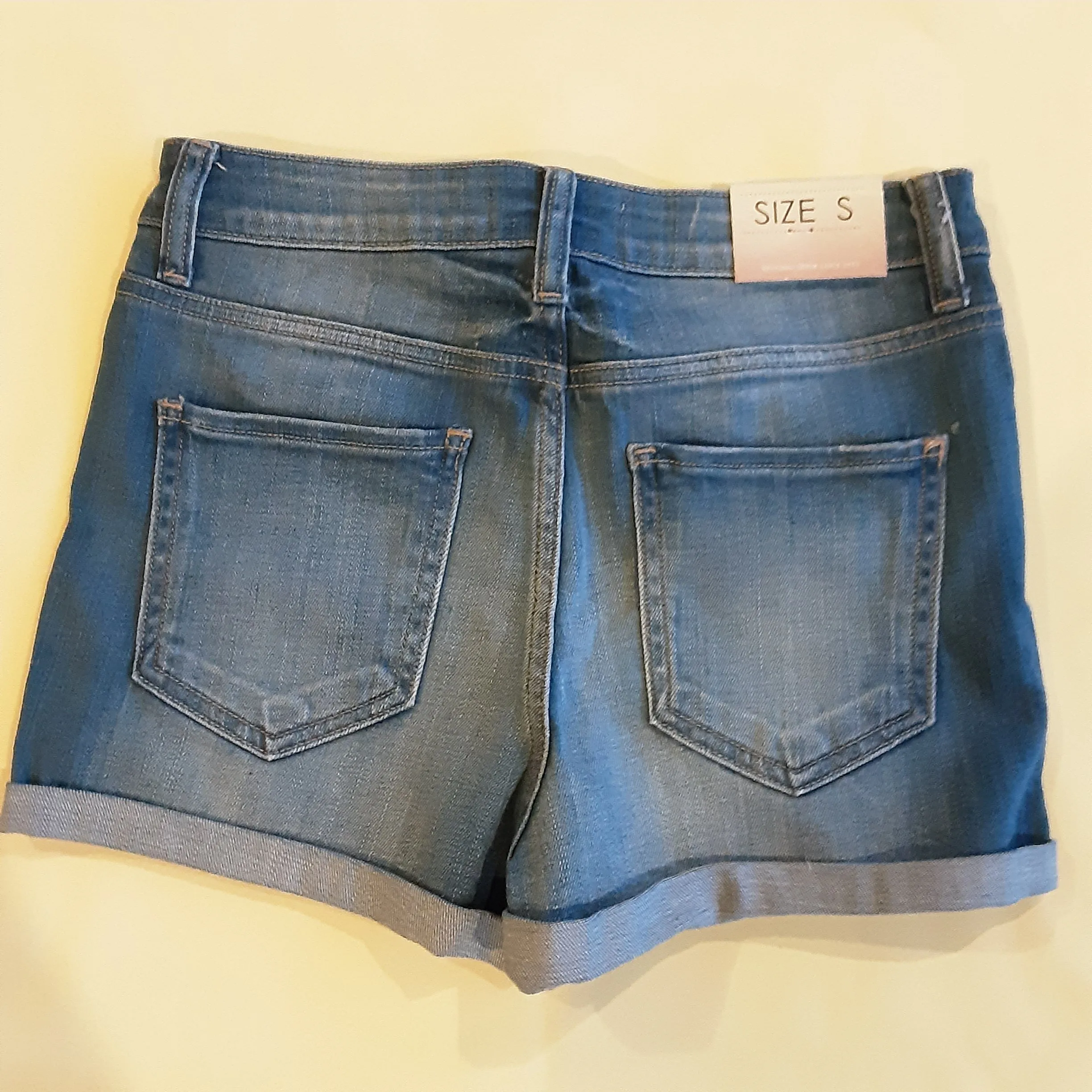 Denim Cuffed Short - Cello