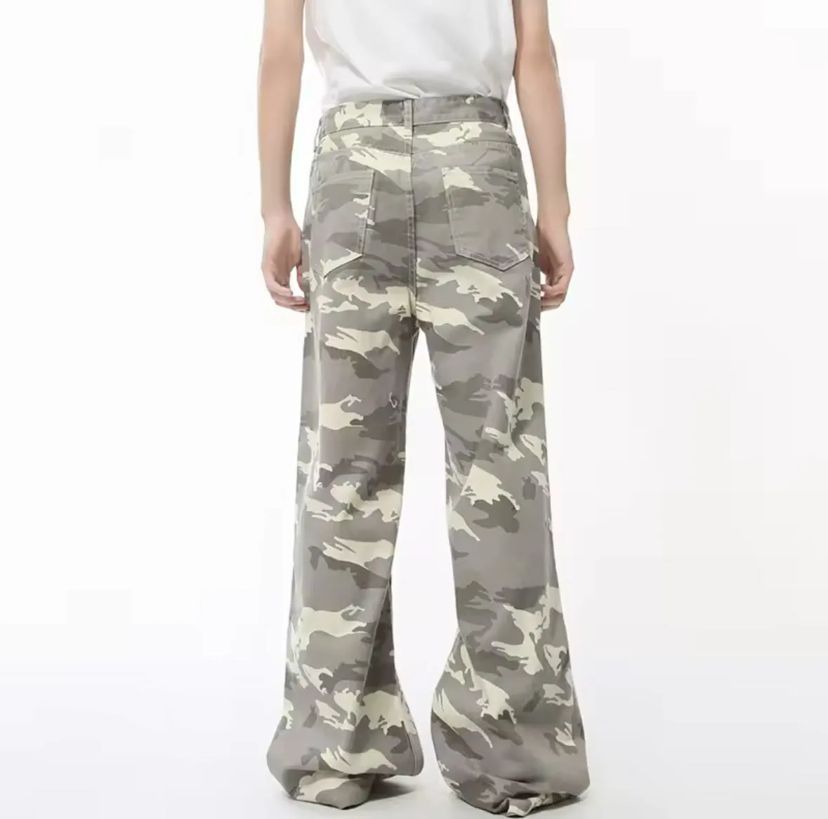 Light Camo Baggy Jeans